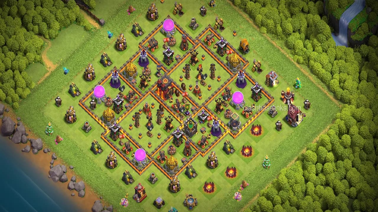 What do you think about this base? — TH10 War Base